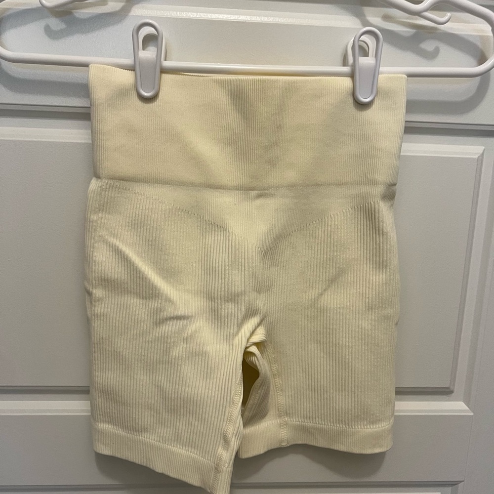 Cream Ribbed High-Waisted Shorts